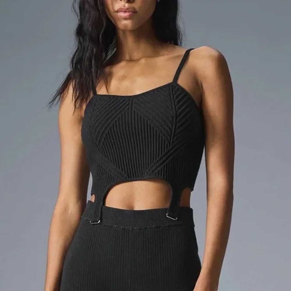 ALO Yoga Black Ribbed Crop Tank